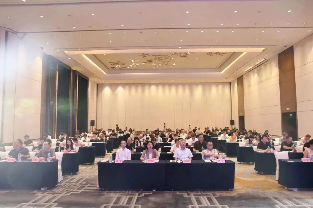 拓界新生,聚力前行!2026中国陶瓷产区G50交流会(北方站)在淄圆满落幕!