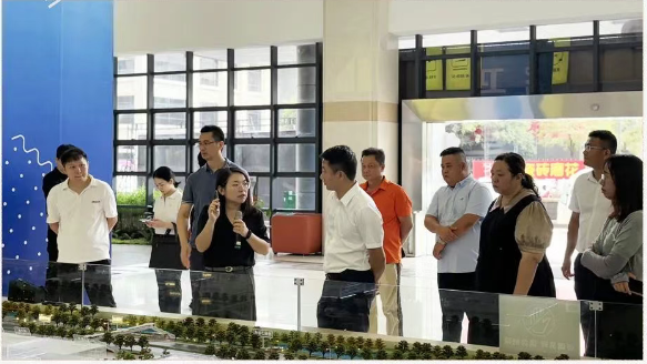 园区动态 | 廉江市良垌镇领导一行莅临中国陶瓷卫浴总部调研指导