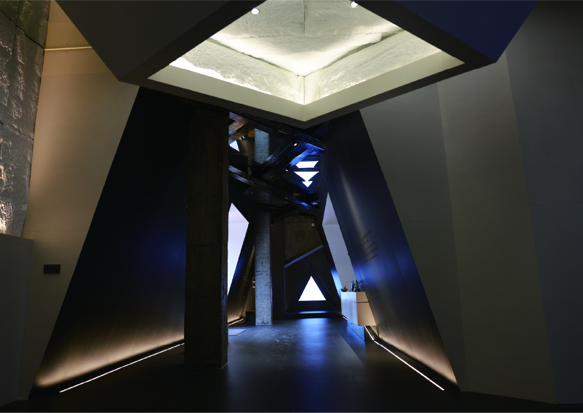 空间展示-电脑-100.jpg